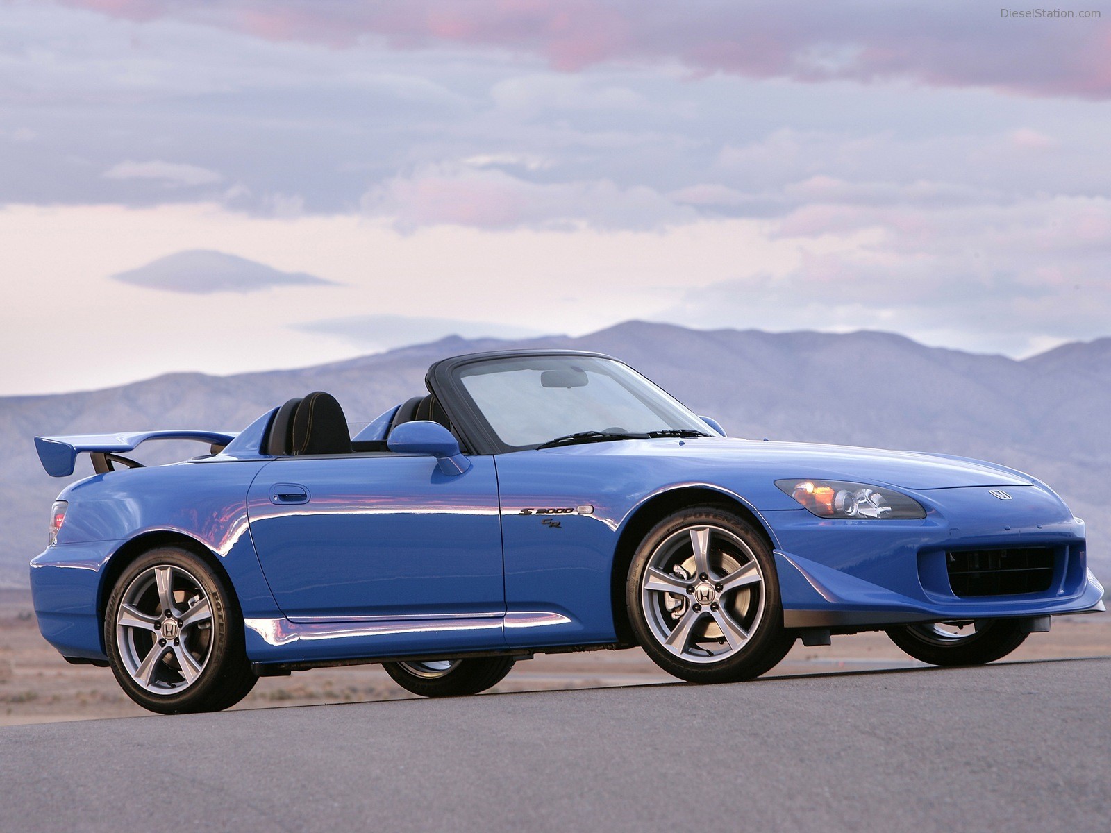 Coming to a Track Near You: Club Racer-Inspired 2008 Honda S2000 CR Coming to a Track Near You: Club Racer-Inspired 2008 Honda S2000 CR